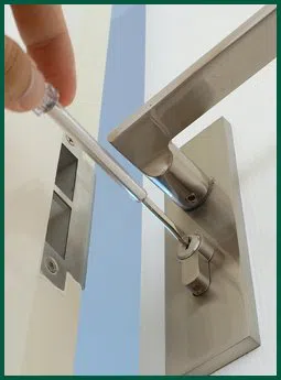 Tampa Speedy Locksmith Tampa, FL 813-261-6590